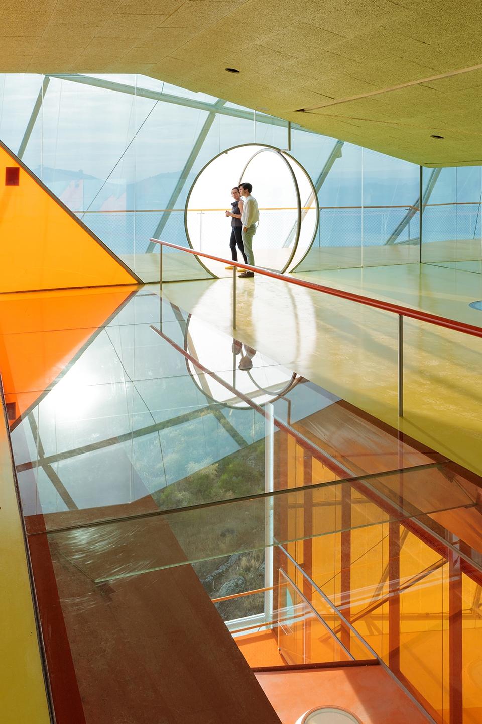 企業(yè)展廳設(shè)計(jì)制作報價1