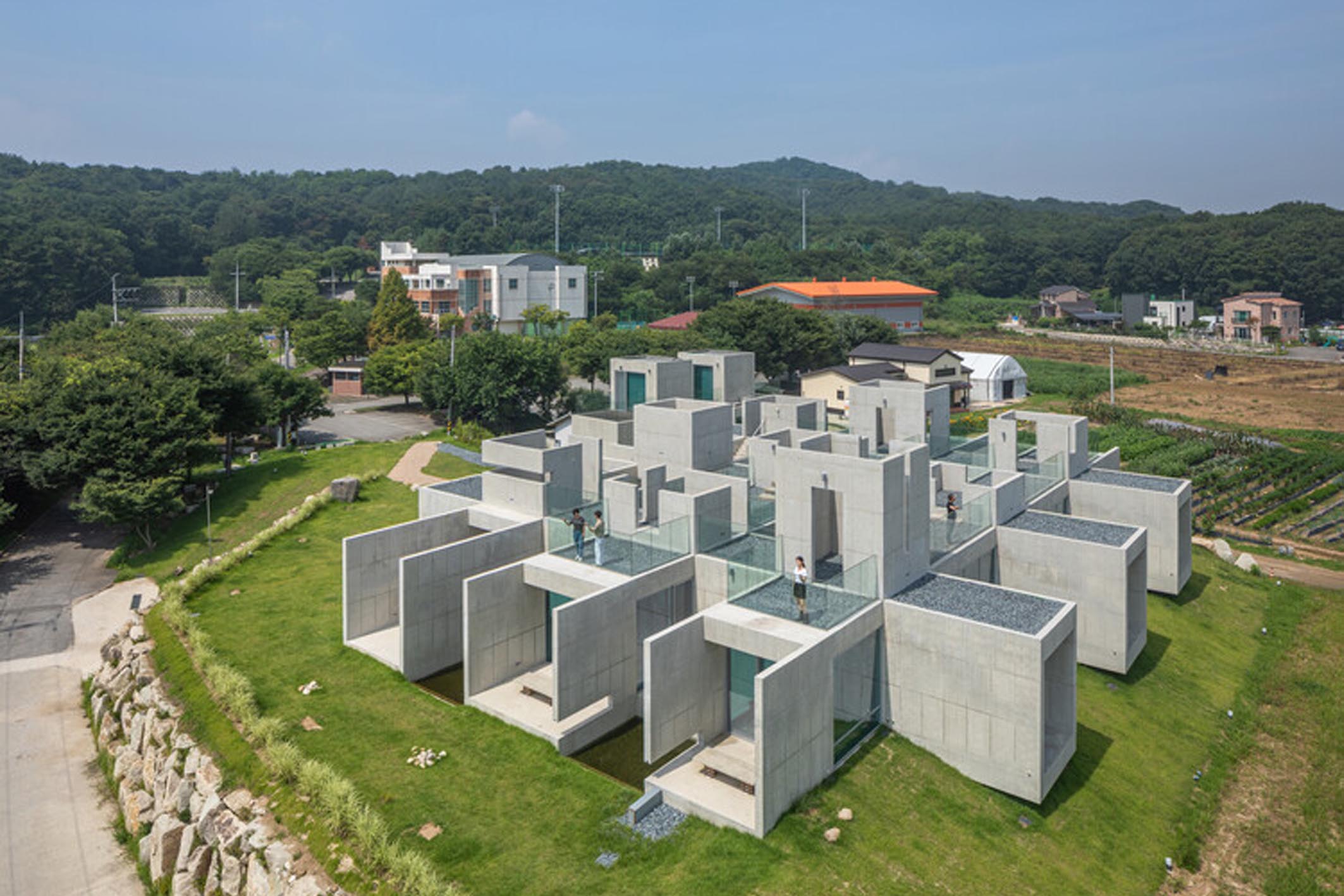 ‘跨文化空間’，NONSPACE 咖啡館：ON Architecture INC.